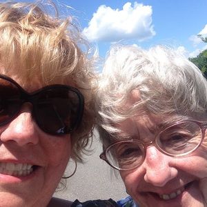 Meet your Posher, Kanfi